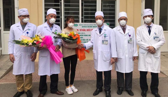 Thanh Hoa doctors share experiences in curing coronavirus patient